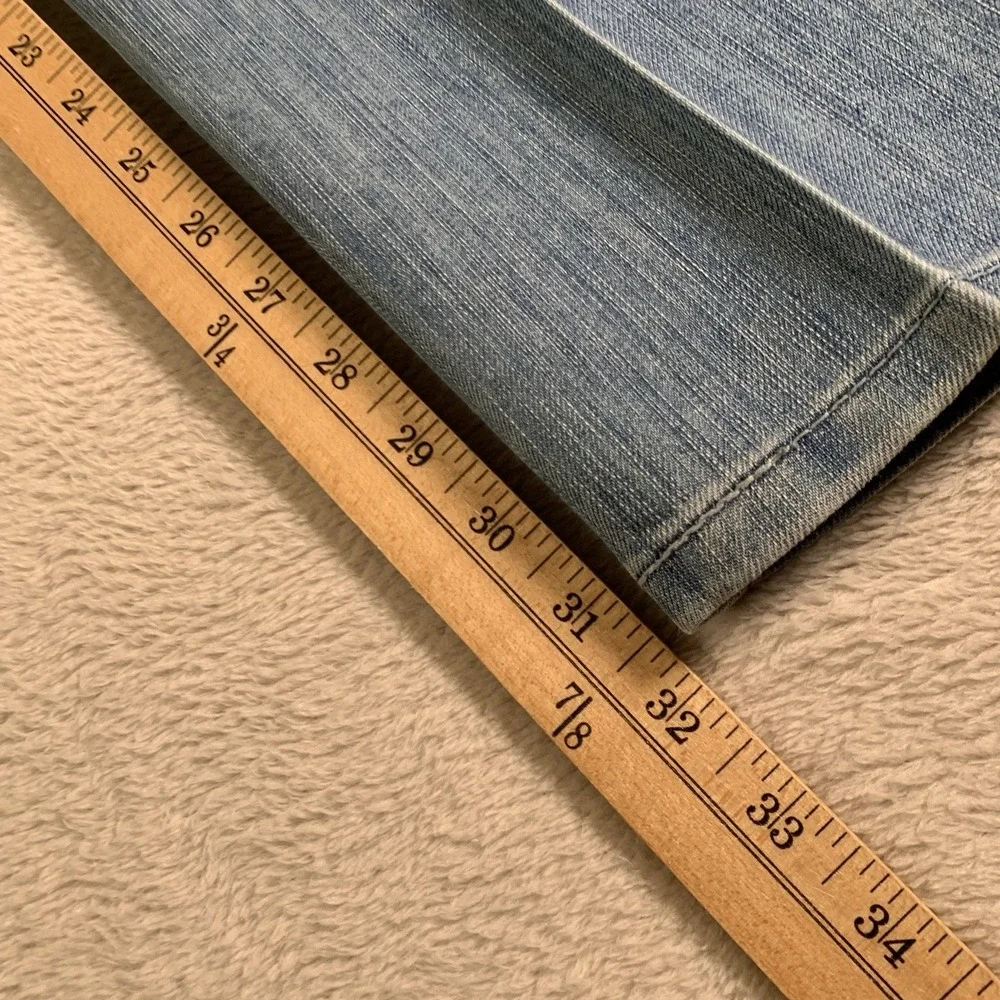 Levis 511 Jeans Mens 36x32 Blue Denim Stretch Tapered‎ Leg Mid Rise Light Wash